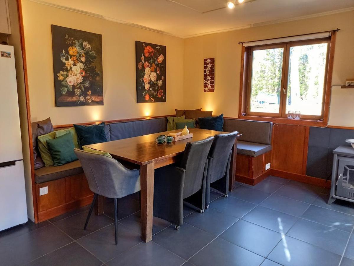 Holiday homeMonsieur Nips Érezée Extérieur photo