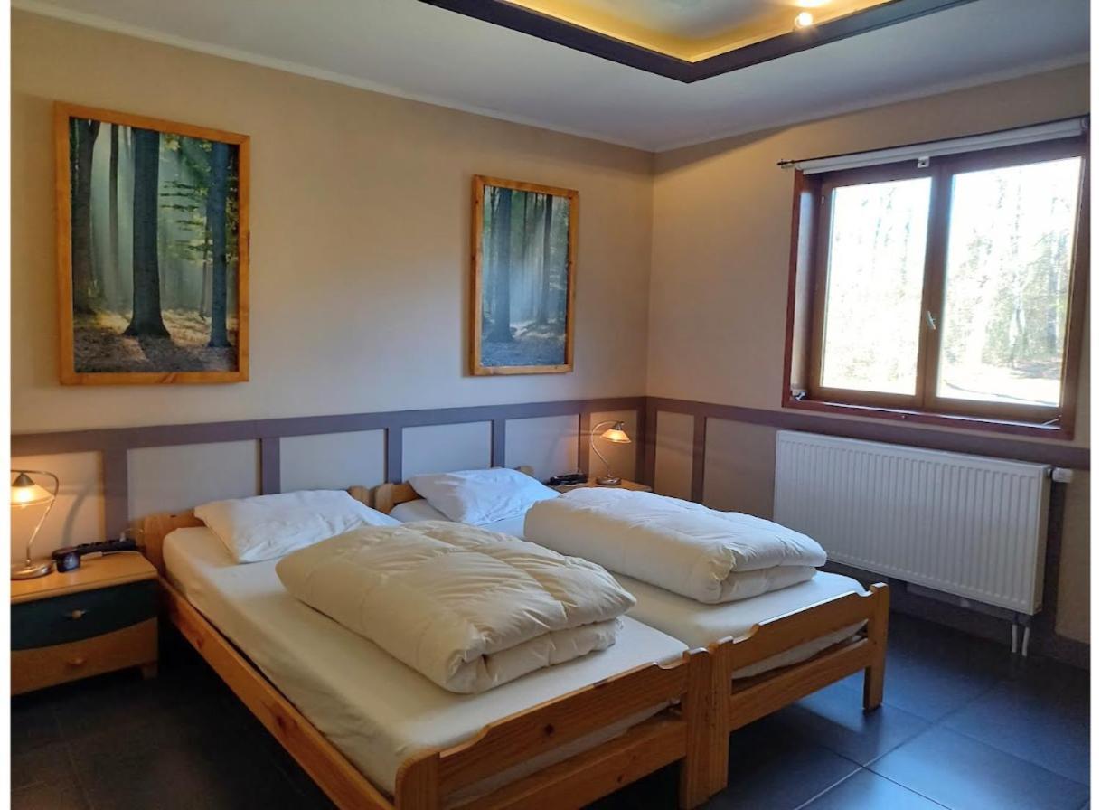 Holiday homeMonsieur Nips Érezée Extérieur photo